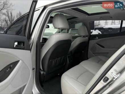 Серый Киа Оптима, объемом двигателя 2.4 л и пробегом 195 тыс. км за 9999 $, фото 1 на Automoto.ua