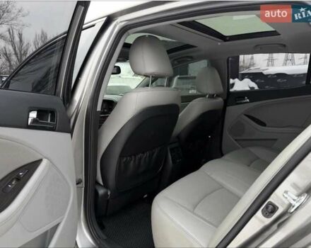 Сірий Кіа Оптіма, об'ємом двигуна 2.4 л та пробігом 195 тис. км за 9999 $, фото 1 на Automoto.ua