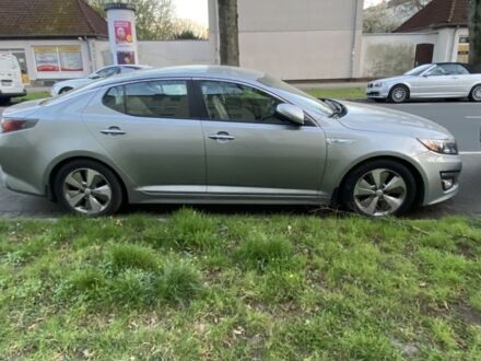 Сірий Кіа Оптіма, об'ємом двигуна 2.4 л та пробігом 150 тис. км за 10500 $, фото 1 на Automoto.ua