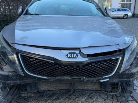 Серый Киа Оптима, объемом двигателя 2.4 л и пробегом 130 тыс. км за 6000 $, фото 1 на Automoto.ua