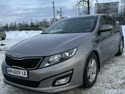 Сірий Кіа Оптіма, об'ємом двигуна 2.36 л та пробігом 190 тис. км за 10000 $, фото 1 на Automoto.ua