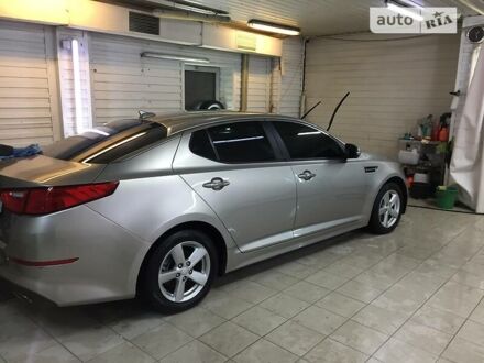 Серый Киа Оптима, объемом двигателя 2.4 л и пробегом 200 тыс. км за 10000 $, фото 1 на Automoto.ua