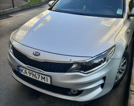 Серый Киа Оптима, объемом двигателя 2 л и пробегом 500 тыс. км за 10700 $, фото 1 на Automoto.ua