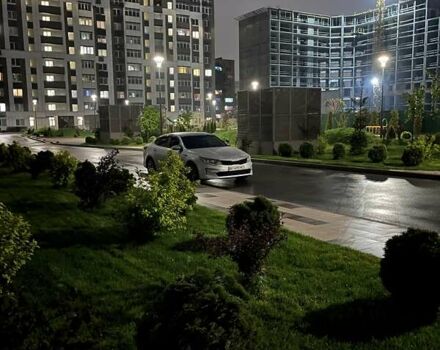 Сірий Кіа Оптіма, об'ємом двигуна 2.4 л та пробігом 210 тис. км за 10500 $, фото 1 на Automoto.ua