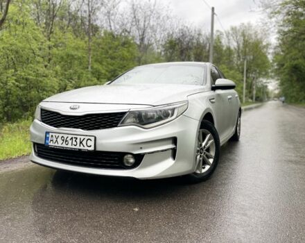Серый Киа Оптима, объемом двигателя 2 л и пробегом 300 тыс. км за 8900 $, фото 1 на Automoto.ua