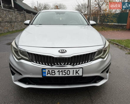 Сірий Кіа Оптіма, об'ємом двигуна 2.36 л та пробігом 150 тис. км за 13500 $, фото 1 на Automoto.ua