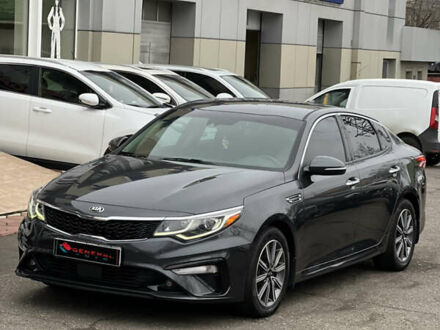 Серый Киа Оптима, объемом двигателя 1.59 л и пробегом 119 тыс. км за 13800 $, фото 1 на Automoto.ua