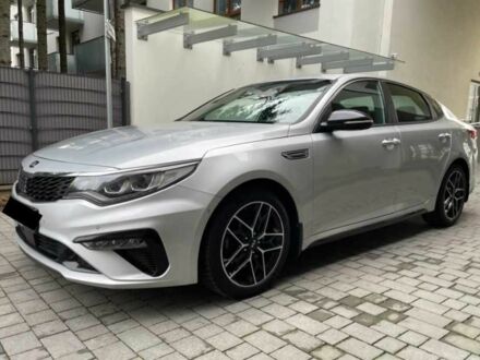 Киа Оптима 2019 в Киеве на Automoto.ua Серый Киа Оптима, объемом двигателя 1.6 л и пробегом 89 тыс. км за 10600 $, фото 1 на Automoto.ua