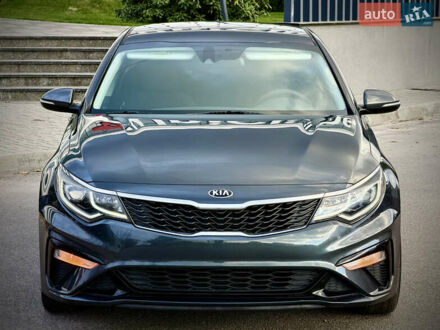 Кіа Оптіма 2020 у Запоріжжя на Automoto.ua Сірий Кіа Оптіма, об'ємом двигуна 2.36 л та пробігом 185 тис. км за 14700 $, фото 1 на Automoto.ua