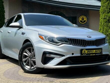 Киа Оптима 2020 в Львове на Automoto.ua Серый Киа Оптима, объемом двигателя 2.4 л и пробегом 44 тыс. км за 17999 $, фото 1 на Automoto.ua