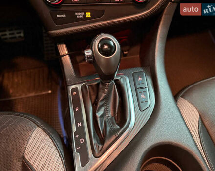 Синий Киа Оптима, объемом двигателя 2 л и пробегом 300 тыс. км за 8400 $, фото 10 на Automoto.ua