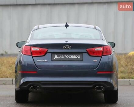 Синий Киа Оптима, объемом двигателя 2.36 л и пробегом 180 тыс. км за 9000 $, фото 5 на Automoto.ua