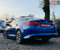 Синий Киа Оптима, объемом двигателя 2 л и пробегом 202 тыс. км за 11500 $, фото 3 на Automoto.ua