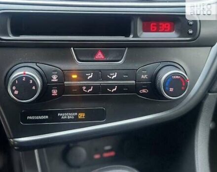 Киа Оптима 2015 в Львове на Automoto.ua Синий Киа Оптима, объемом двигателя 2.4 л и пробегом 115 тыс. км за 9200 $, фото 17 на Automoto.ua