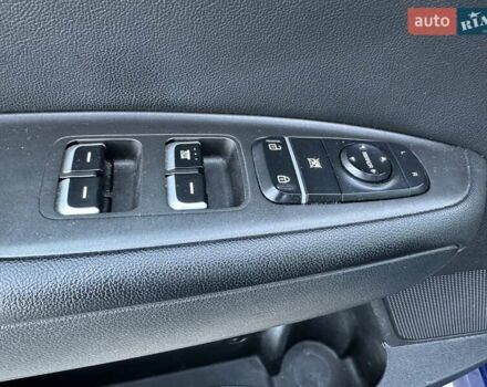 Синій Кіа Оптіма, об'ємом двигуна 2.4 л та пробігом 178 тис. км за 8999 $, фото 61 на Automoto.ua