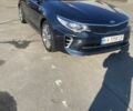 Синій Кіа Оптіма, об'ємом двигуна 1.7 л та пробігом 260 тис. км за 12500 $, фото 1 на Automoto.ua