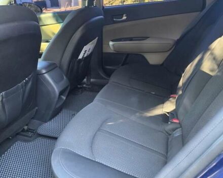 Синий Киа Оптима, объемом двигателя 1.6 л и пробегом 134 тыс. км за 9500 $, фото 18 на Automoto.ua