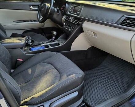 Синий Киа Оптима, объемом двигателя 1.6 л и пробегом 134 тыс. км за 9500 $, фото 21 на Automoto.ua