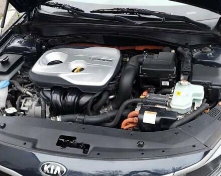 Синій Кіа Оптіма, об'ємом двигуна 2 л та пробігом 56 тис. км за 17950 $, фото 10 на Automoto.ua