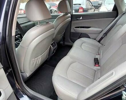 Синій Кіа Оптіма, об'ємом двигуна 2 л та пробігом 56 тис. км за 17950 $, фото 4 на Automoto.ua