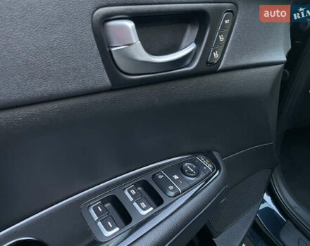 Синий Киа Оптима, объемом двигателя 0 л и пробегом 102 тыс. км за 18500 $, фото 11 на Automoto.ua