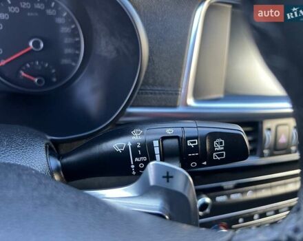 Синий Киа Оптима, объемом двигателя 1.7 л и пробегом 141 тыс. км за 14800 $, фото 46 на Automoto.ua