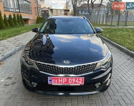 Синий Киа Оптима, объемом двигателя 1.7 л и пробегом 141 тыс. км за 14800 $, фото 1 на Automoto.ua