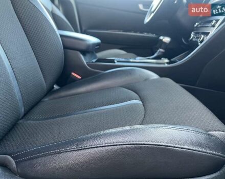 Синий Киа Оптима, объемом двигателя 1.7 л и пробегом 141 тыс. км за 14800 $, фото 9 на Automoto.ua