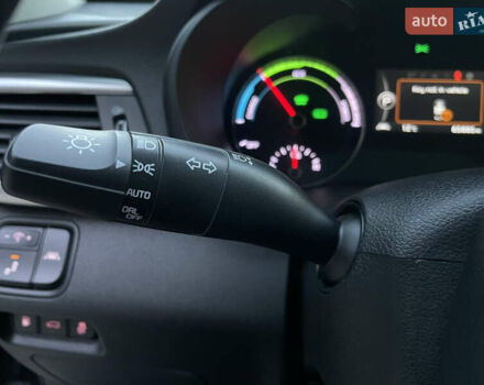 Синий Киа Оптима, объемом двигателя 0 л и пробегом 102 тыс. км за 18500 $, фото 16 на Automoto.ua