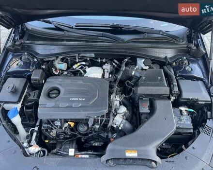 Синий Киа Оптима, объемом двигателя 1.7 л и пробегом 141 тыс. км за 14800 $, фото 56 на Automoto.ua