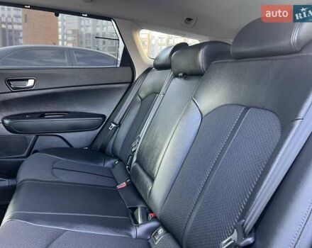 Синий Киа Оптима, объемом двигателя 1.7 л и пробегом 141 тыс. км за 14800 $, фото 27 на Automoto.ua