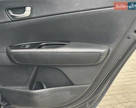 Синій Кіа Оптіма, об'ємом двигуна 2 л та пробігом 109 тис. км за 19990 $, фото 22 на Automoto.ua