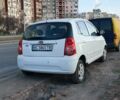 Белый Киа Пиканто, объемом двигателя 1.1 л и пробегом 229 тыс. км за 4200 $, фото 5 на Automoto.ua