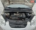 Білий Кіа Піканто, об'ємом двигуна 1.09 л та пробігом 220 тис. км за 4150 $, фото 9 на Automoto.ua