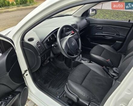 Белый Киа Пиканто, объемом двигателя 1.09 л и пробегом 111 тыс. км за 6900 $, фото 7 на Automoto.ua