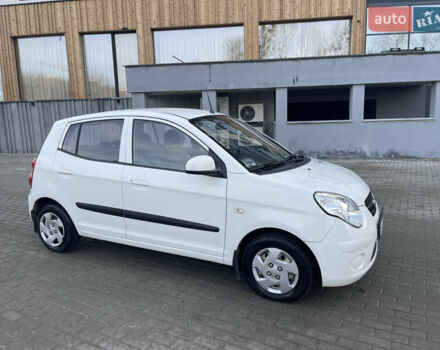 Білий Кіа Піканто, об'ємом двигуна 1 л та пробігом 116 тис. км за 3500 $, фото 1 на Automoto.ua