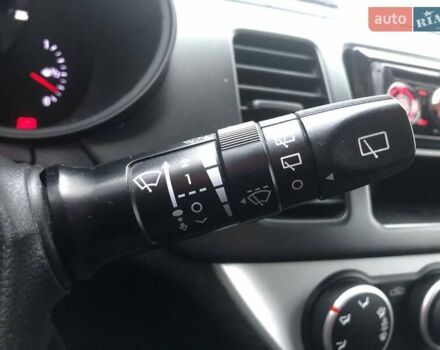 Белый Киа Пиканто, объемом двигателя 1 л и пробегом 150 тыс. км за 5990 $, фото 19 на Automoto.ua