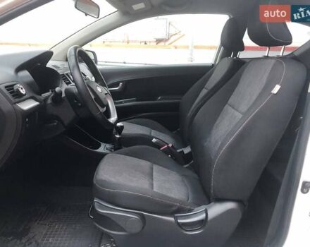 Белый Киа Пиканто, объемом двигателя 1 л и пробегом 150 тыс. км за 5990 $, фото 10 на Automoto.ua