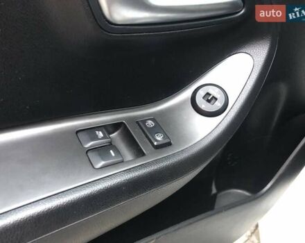 Белый Киа Пиканто, объемом двигателя 1 л и пробегом 150 тыс. км за 5990 $, фото 15 на Automoto.ua