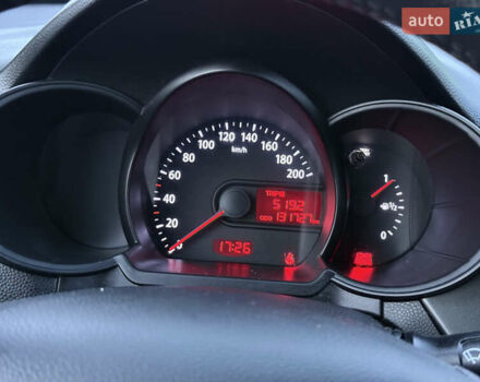 Білий Кіа Піканто, об'ємом двигуна 1.09 л та пробігом 132 тис. км за 5800 $, фото 21 на Automoto.ua