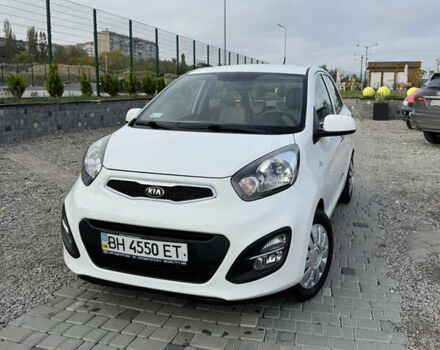 Кіа Піканто 2014 у Южне (Південне) на Automoto.ua Білий Кіа Піканто, об'ємом двигуна 1.2 л та пробігом 92 тис. км за 8300 $, фото 2 на Automoto.ua
