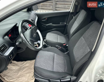 Белый Киа Пиканто, объемом двигателя 1 л и пробегом 134 тыс. км за 6800 $, фото 9 на Automoto.ua