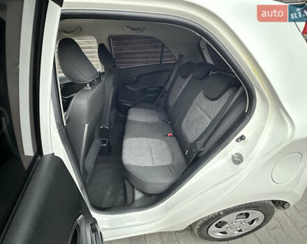 Белый Киа Пиканто, объемом двигателя 1 л и пробегом 134 тыс. км за 6800 $, фото 10 на Automoto.ua