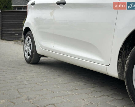 Белый Киа Пиканто, объемом двигателя 1 л и пробегом 134 тыс. км за 6800 $, фото 15 на Automoto.ua