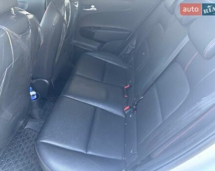 Білий Кіа Піканто, об'ємом двигуна 1.25 л та пробігом 65 тис. км за 14000 $, фото 13 на Automoto.ua