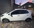 Білий Кіа Піканто, об'ємом двигуна 1.25 л та пробігом 65 тис. км за 14000 $, фото 5 на Automoto.ua