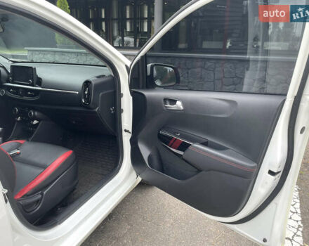 Білий Кіа Піканто, об'ємом двигуна 1.25 л та пробігом 106 тис. км за 14900 $, фото 17 на Automoto.ua