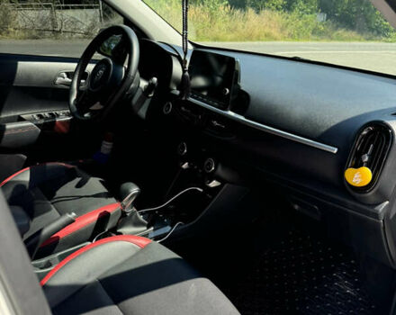 Білий Кіа Піканто, об'ємом двигуна 1.25 л та пробігом 27 тис. км за 16500 $, фото 7 на Automoto.ua