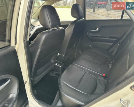 Бежевый Киа Пиканто, объемом двигателя 1 л и пробегом 172 тыс. км за 7300 $, фото 31 на Automoto.ua