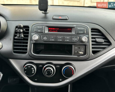 Бежевый Киа Пиканто, объемом двигателя 1 л и пробегом 172 тыс. км за 7300 $, фото 27 на Automoto.ua